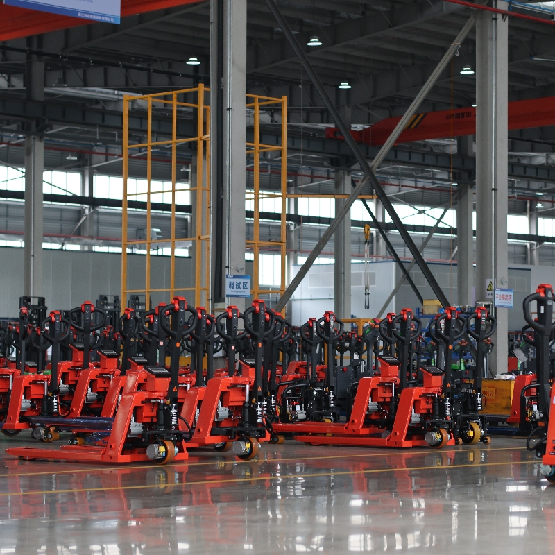 pallet yuk mashinasi